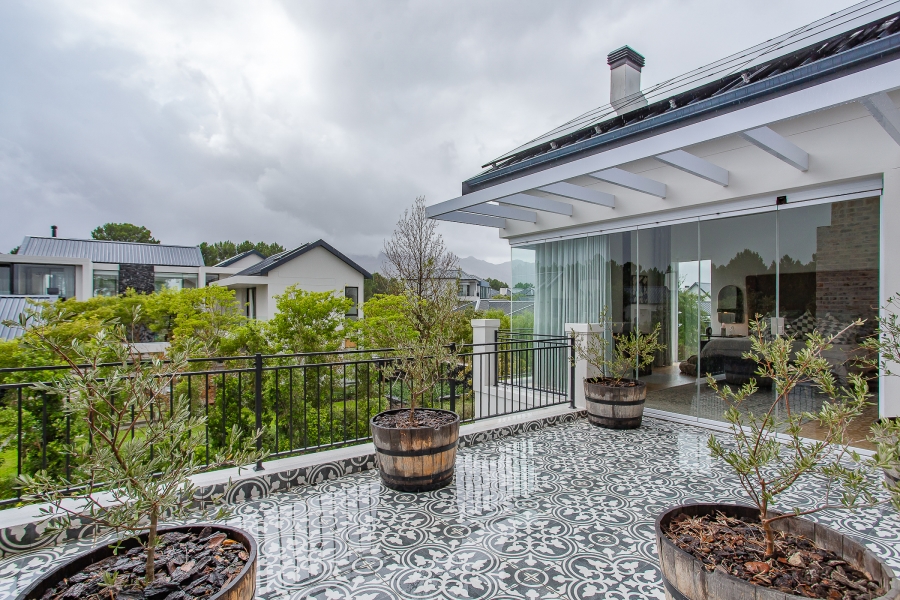 4 Bedroom Property for Sale in Val De Vie Estate Western Cape